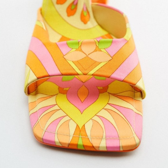ZARA Printed Heeled Sandals BNWT - Picture 4 of 6